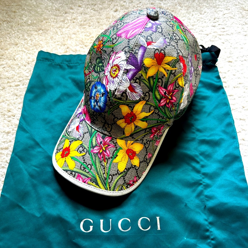 Authentic Gucci GG Supreme Flora Baseball Cap